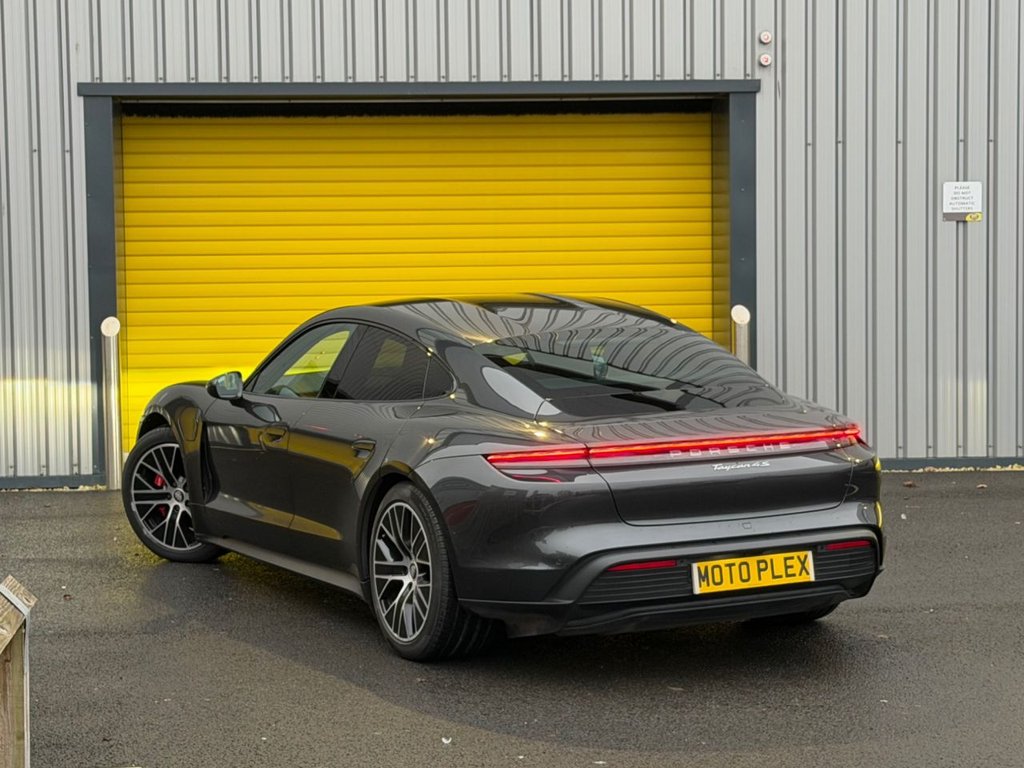 Used Porsche Taycan 2022 for sale - 77139885: Photo 20