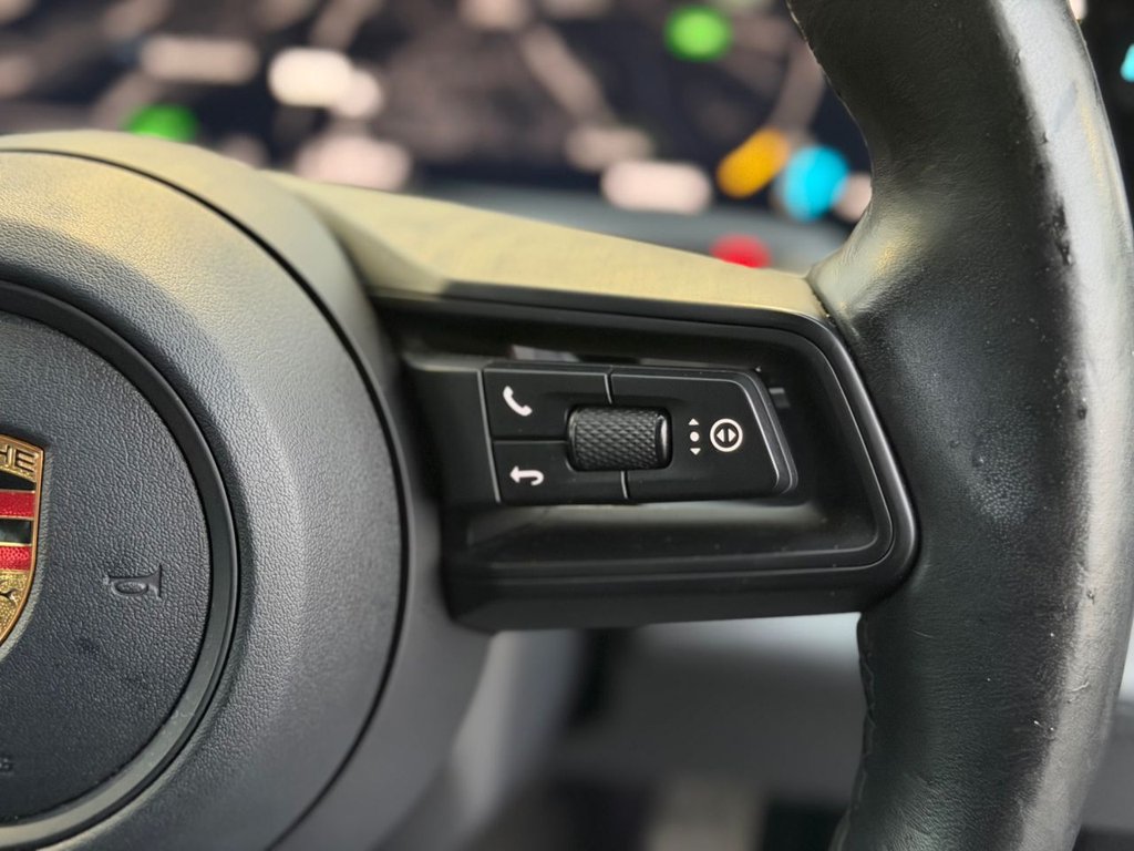 Used Porsche Taycan 2022 for sale - 77139885: Photo 25