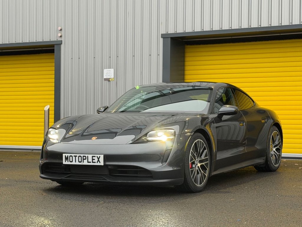 Used Porsche Taycan 2022 for sale - 77139885: Photo 5