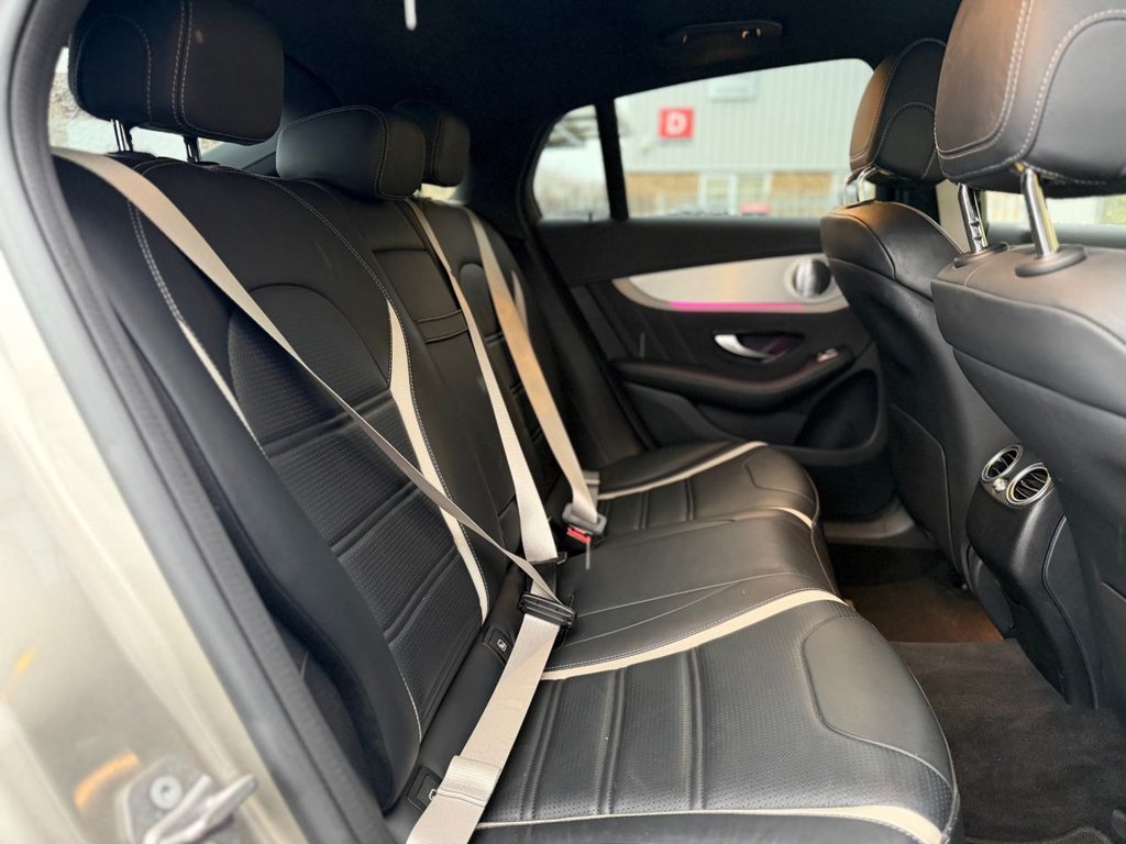 Used Mercedes-Benz GLC 2020 for sale - 76632169: Photo 20