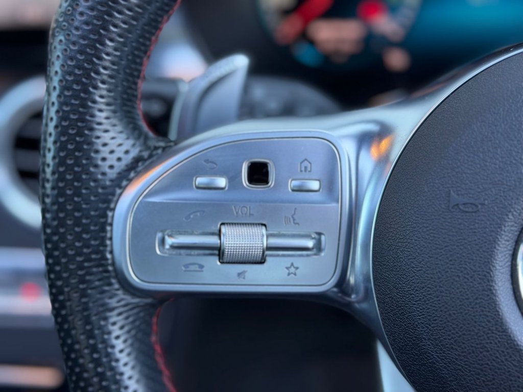 Used Mercedes-Benz GLC 2020 for sale - 77920438: Photo 24