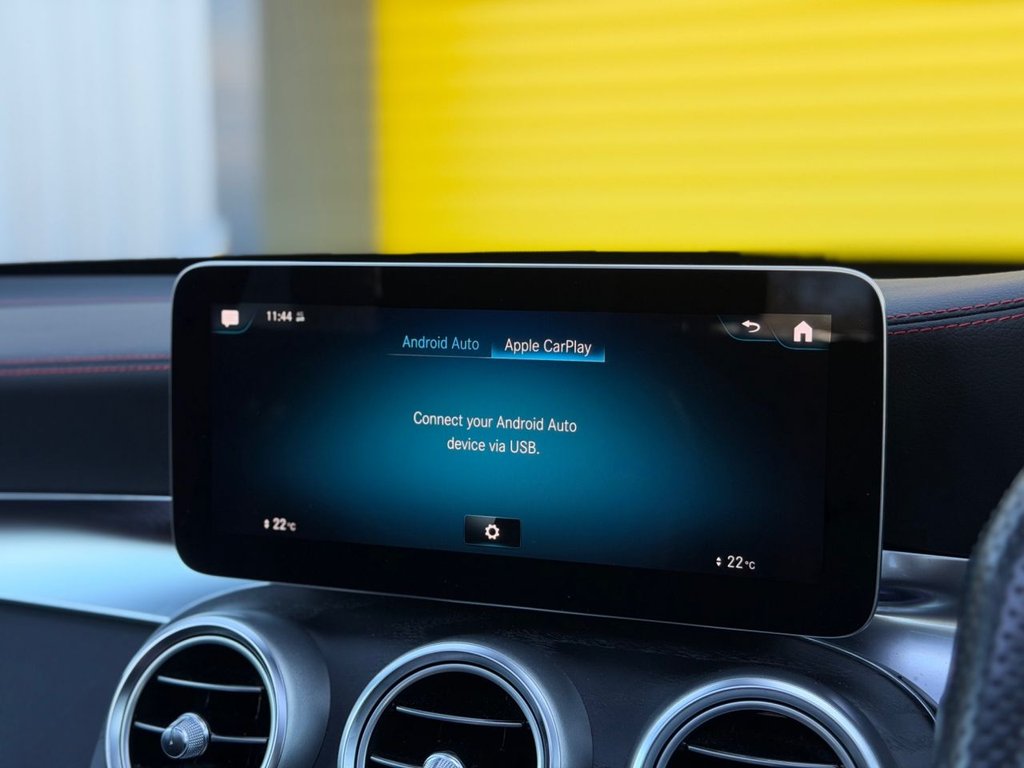 Used Mercedes-Benz GLC 2020 for sale - 77920438: Photo 32