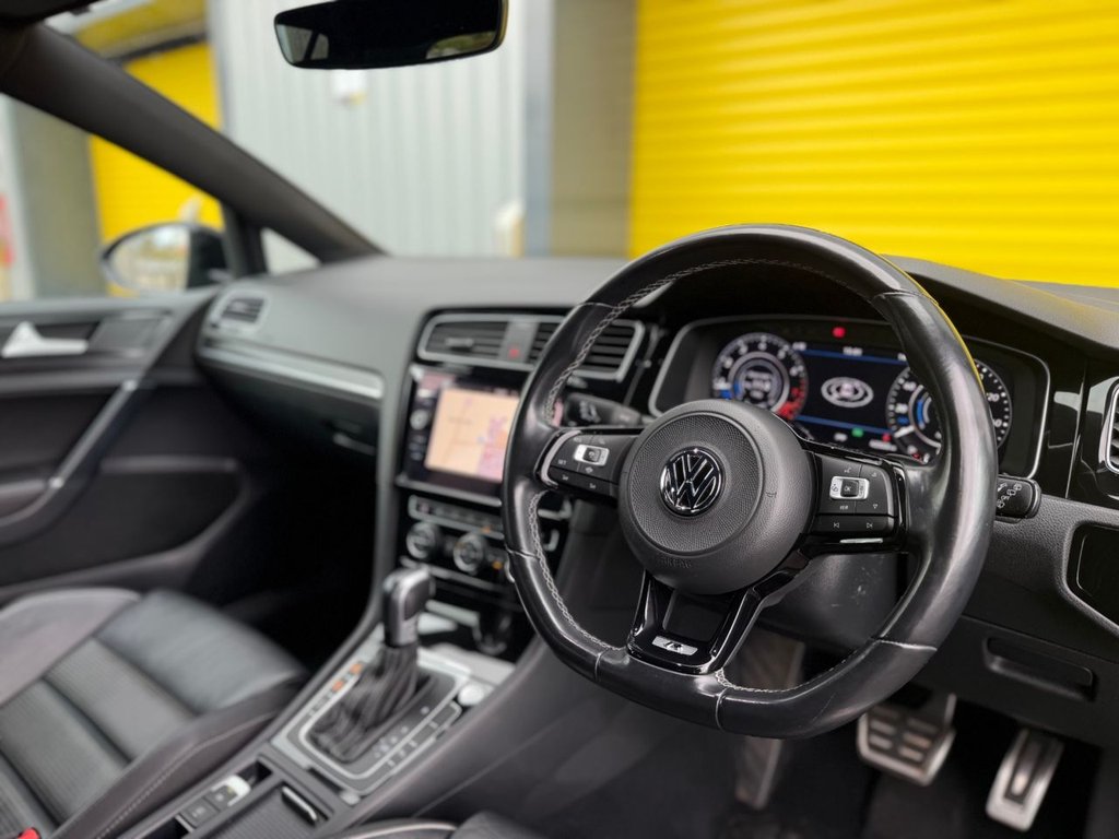 Used Volkswagen Golf 2019 for sale - 78124660: Photo 23