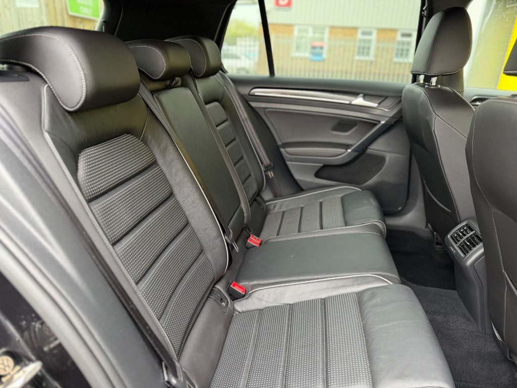 Used Volkswagen Golf 2019 for sale - 78124660: Photo 24