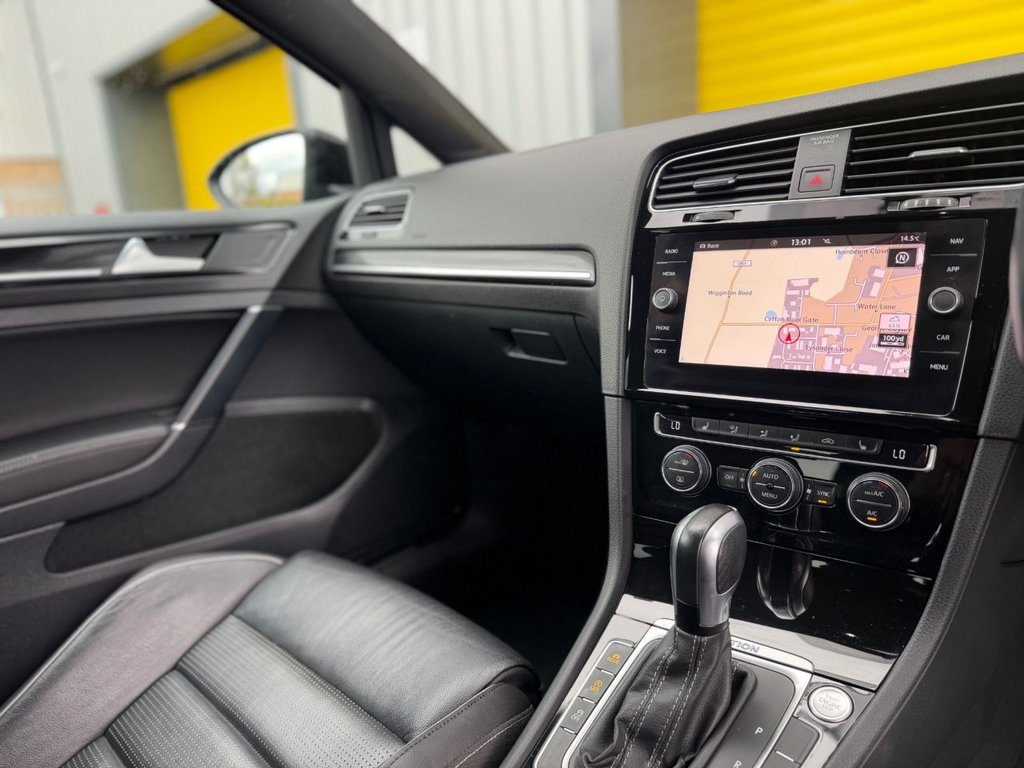 Used Volkswagen Golf 2019 for sale - 78124660: Photo 28