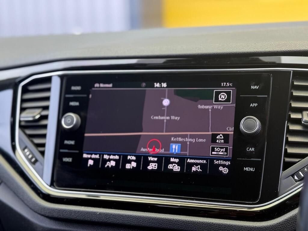 Used Volkswagen T-Roc 2019 for sale - 76406272: Photo 13