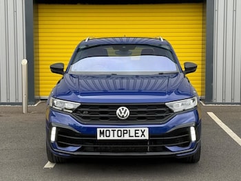 Used Volkswagen T-Roc 2019 for sale - 76406272: Photo