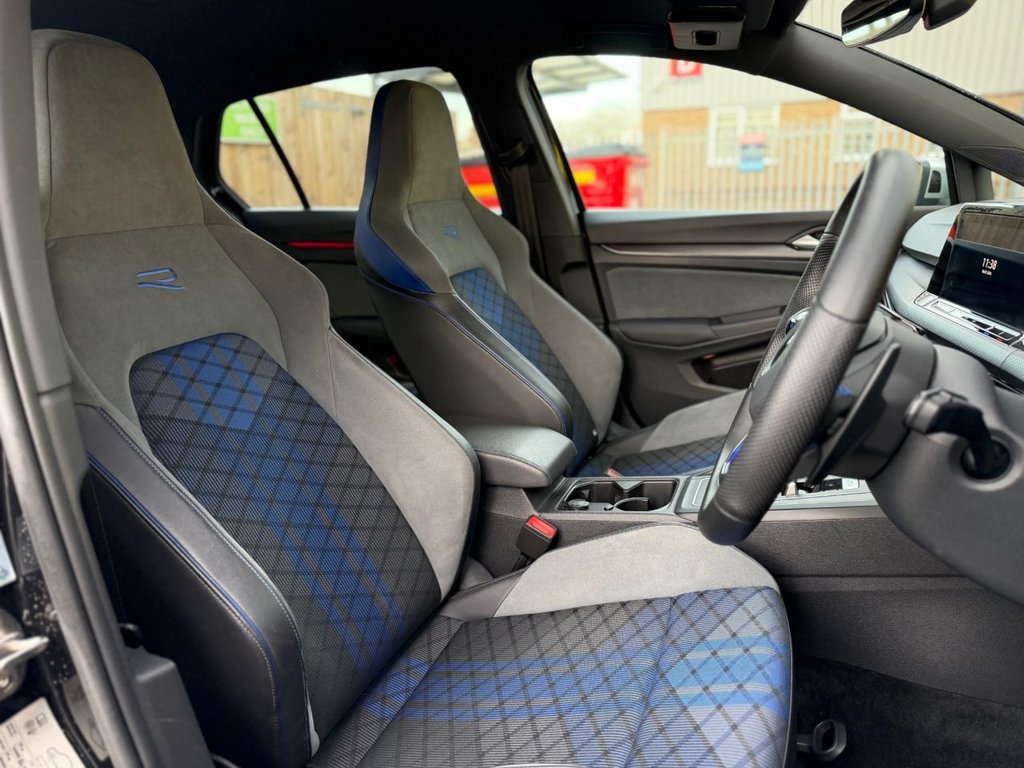 Used Volkswagen Golf 2021 for sale - 77133609: Photo 11