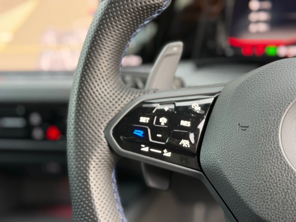 Used Volkswagen Golf 2021 for sale - 77133609: Photo 23