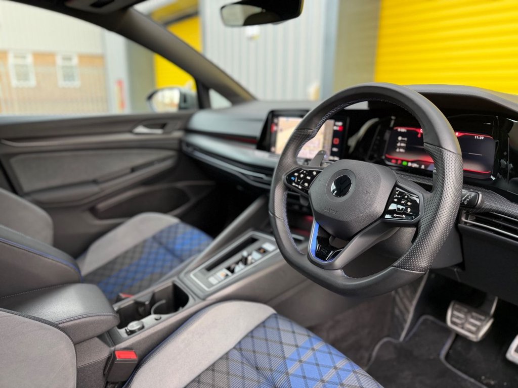 Used Volkswagen Golf 2021 for sale - 77133609: Photo 25