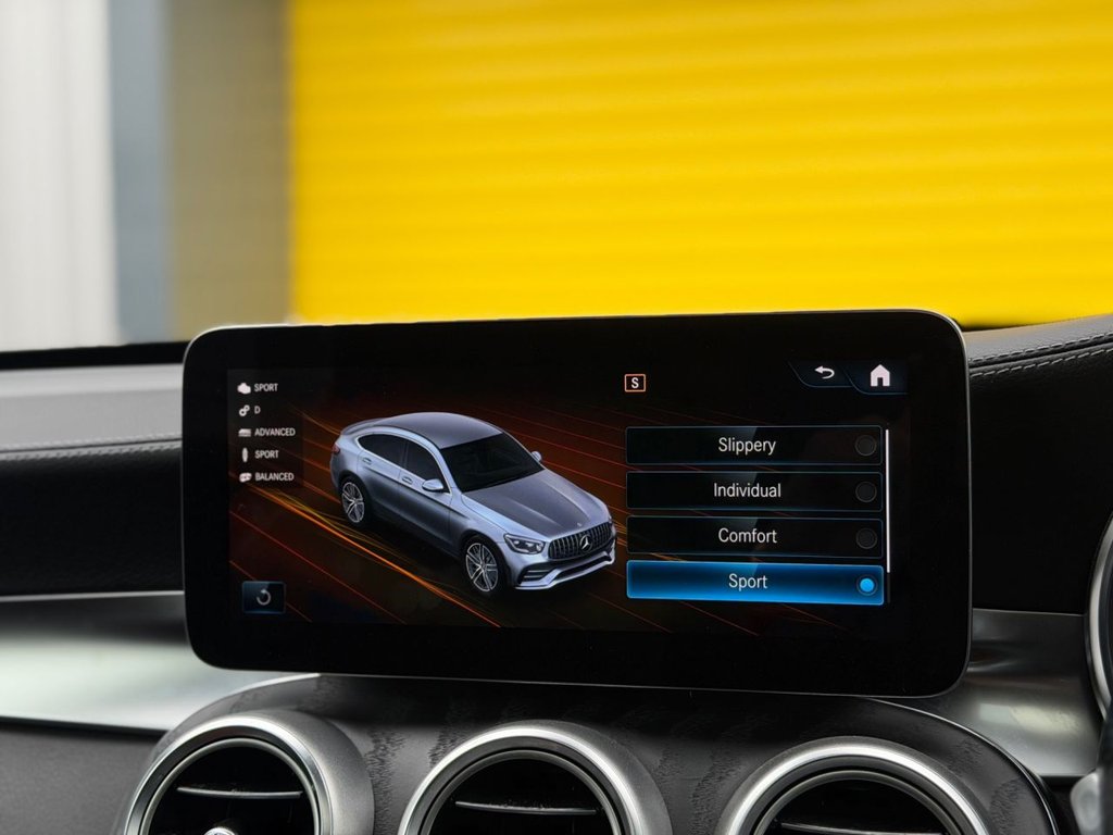 Used Mercedes-Benz GLC 2020 for sale - 77780042: Photo 29