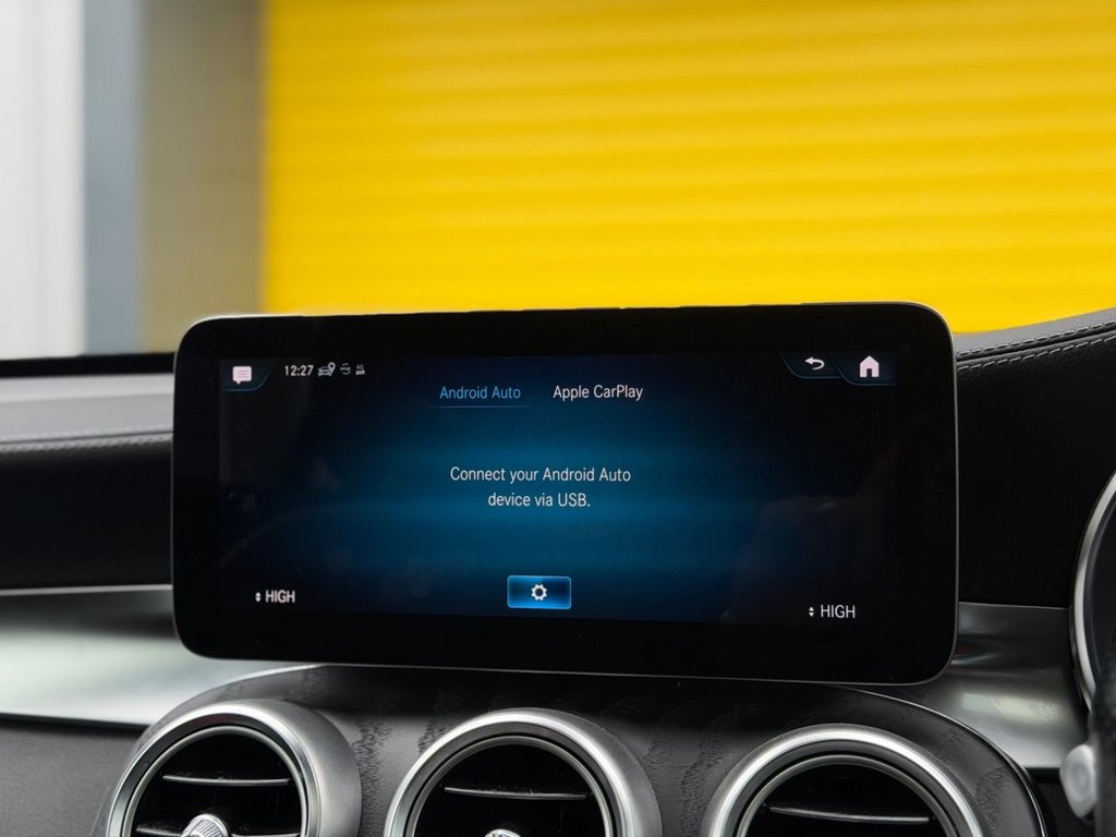 Used Mercedes-Benz GLC 2020 for sale - 77780042: Photo 31