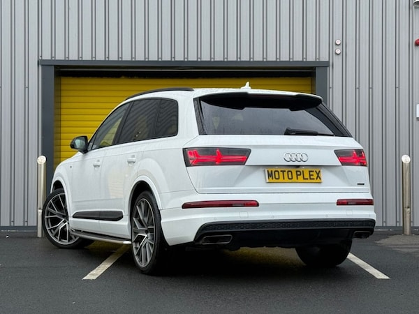 Used Audi Q7 2017 for sale - 76210341: Photo 10