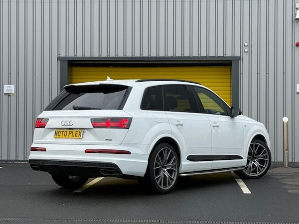 Used Audi Q7 2017 for sale - 76210341: Photo 8