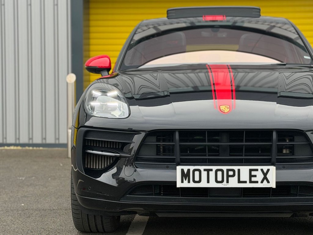 Used Porsche Macan 2020 for sale - 77792304: Photo 11