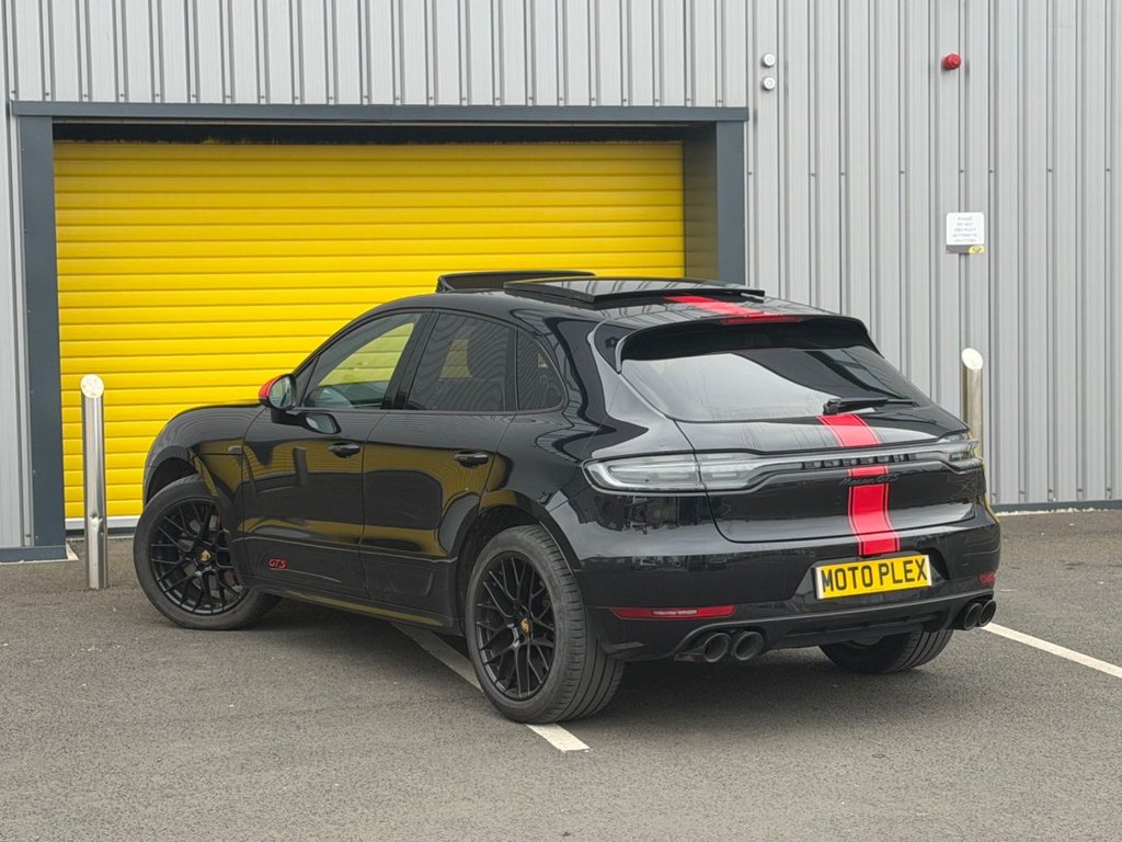 Used Porsche Macan 2020 for sale - 77792304: Photo 23