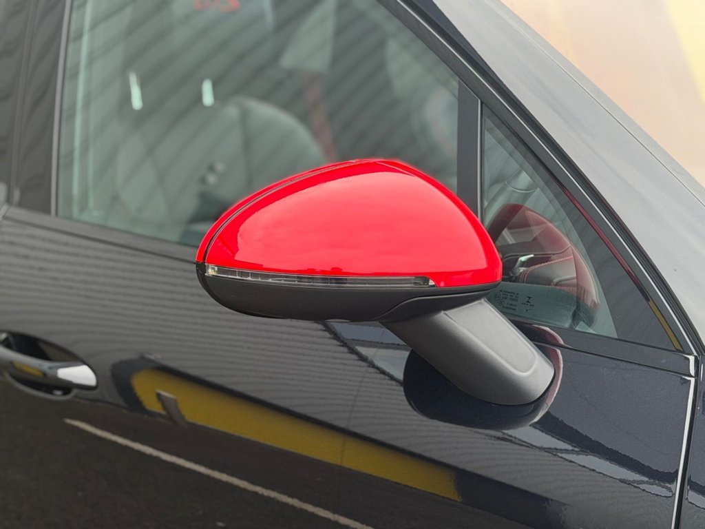 Used Porsche Macan 2020 for sale - 77792304: Photo 29