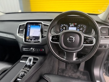 Used Volvo XC90 2020 for sale - 76203350: Photo