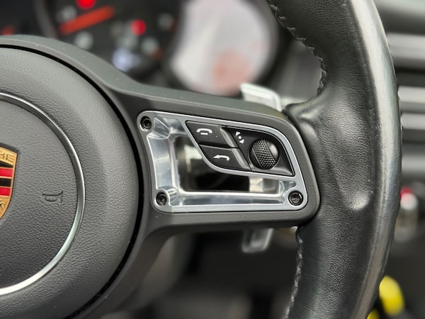 Used Porsche Macan 2021 for sale - 76313043: Photo 36