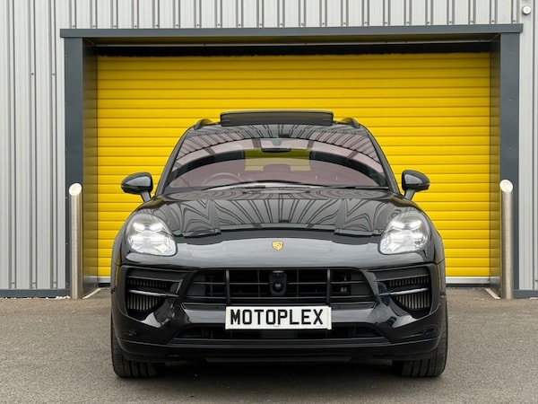 Used Porsche Macan 2021 for sale - 76313043: Photo 4
