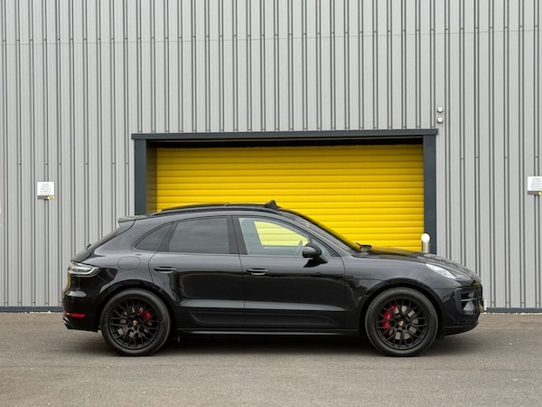 Used Porsche Macan 2021 for sale - 76313043: Photo 6