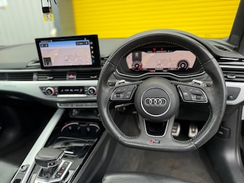 Used Audi RS4 Avant 2020 for sale - 77056409: Photo