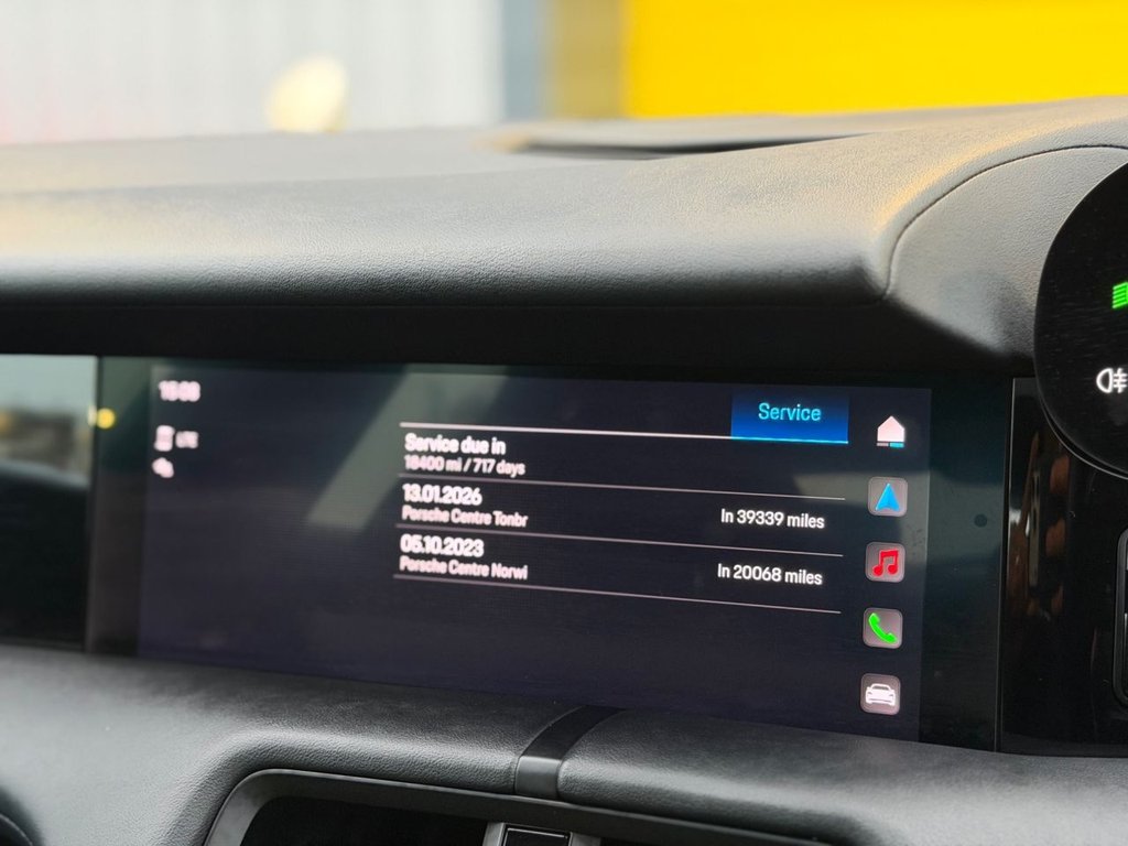 Used Porsche Taycan 2021 for sale - 77227552: Photo 15