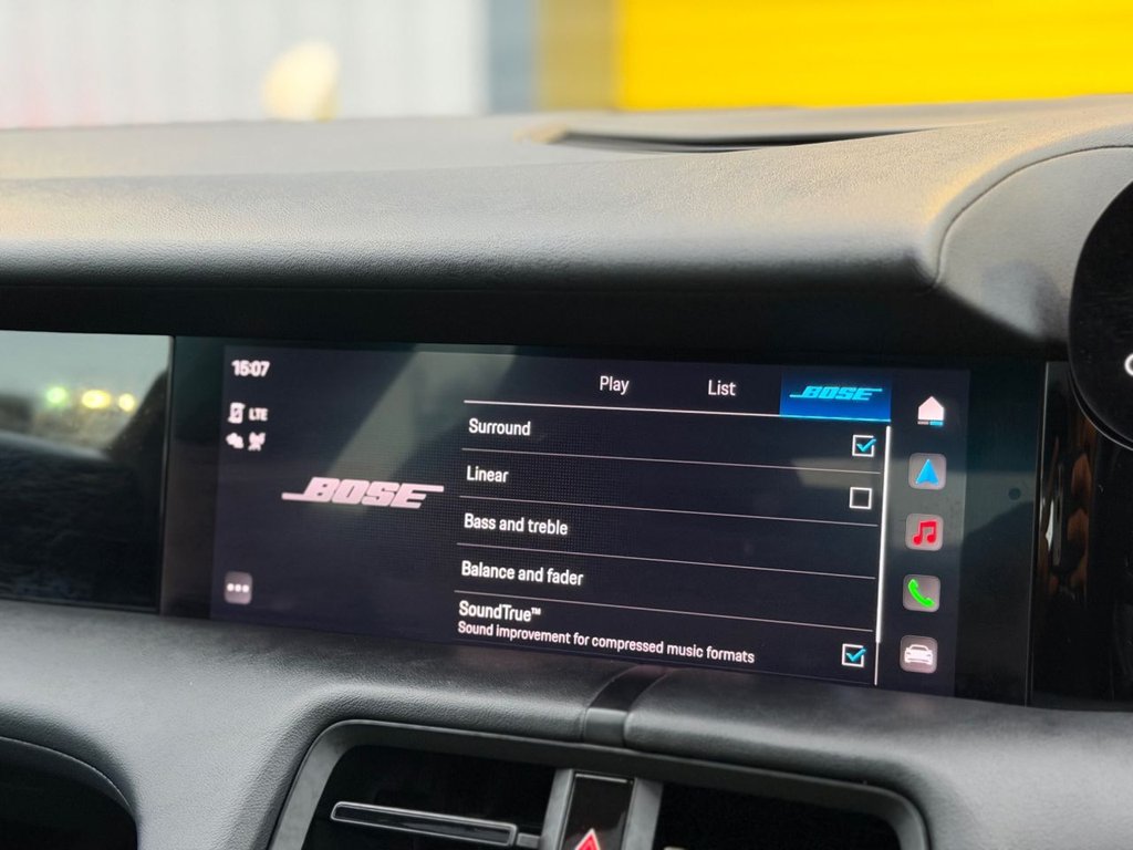 Used Porsche Taycan 2021 for sale - 77227552: Photo 16