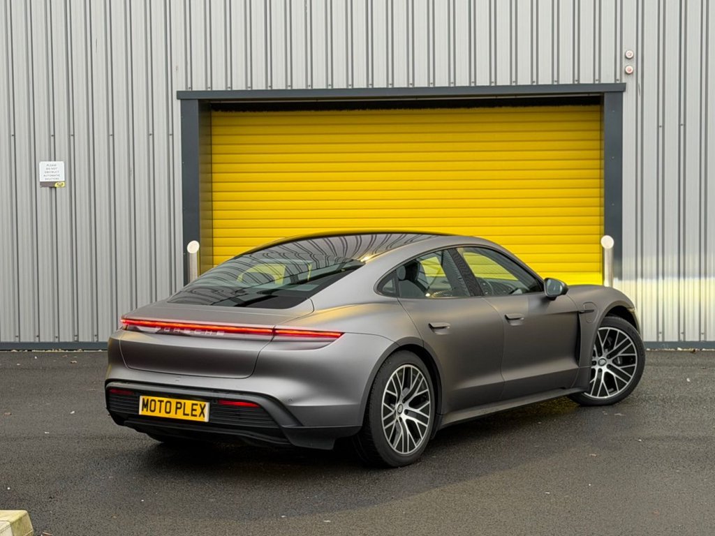 Used Porsche Taycan 2021 for sale - 77227552: Photo 22
