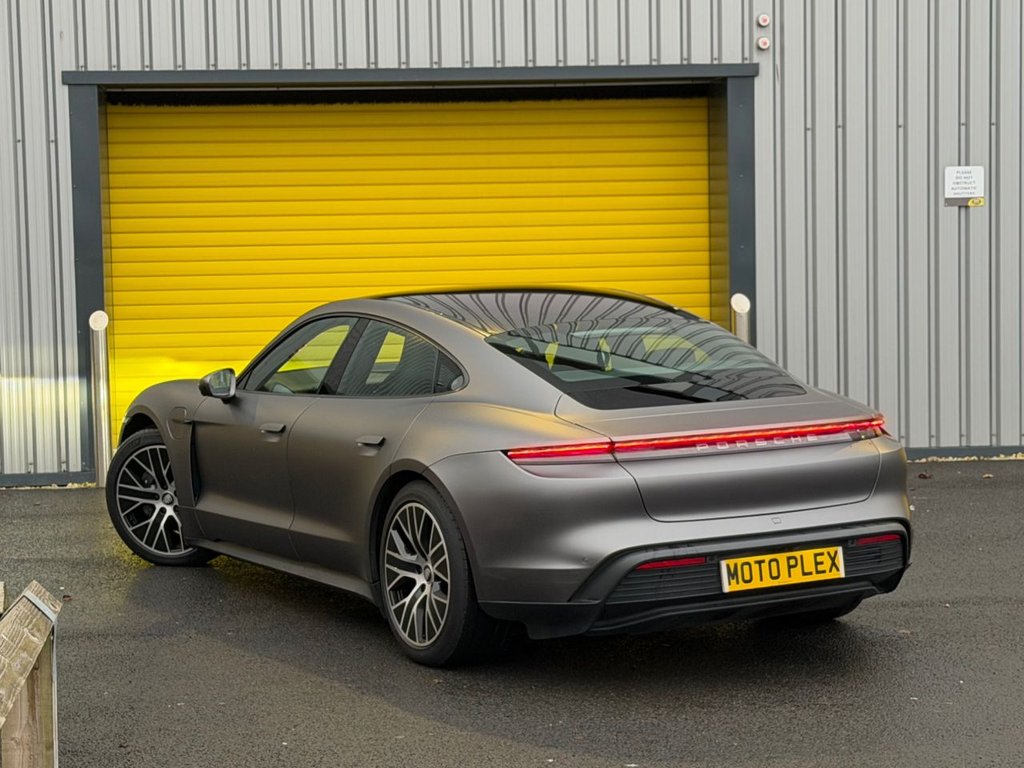 Used Porsche Taycan 2021 for sale - 77227552: Photo 23