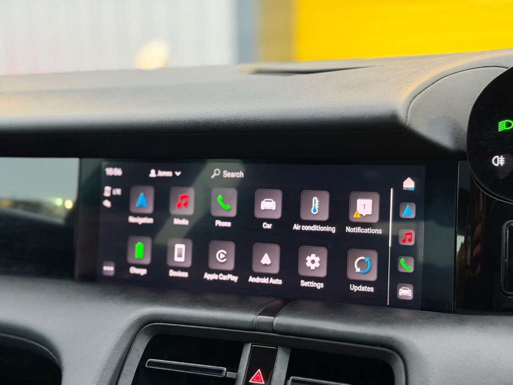 Used Porsche Taycan 2021 for sale - 77227552: Photo 26