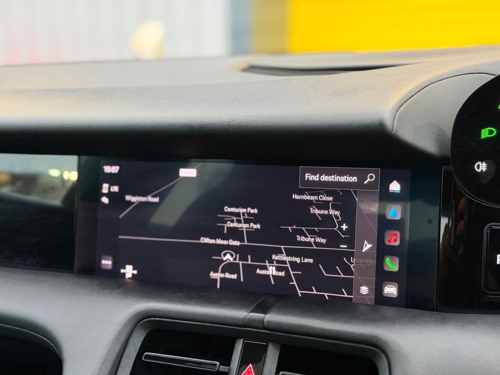 Used Porsche Taycan 2021 for sale - 77227552: Photo 29