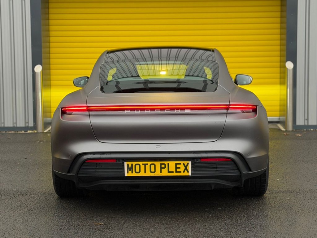 Used Porsche Taycan 2021 for sale - 77227552: Photo 8