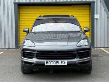 Used Porsche Cayenne 2021 for sale - 74990017: Photo
