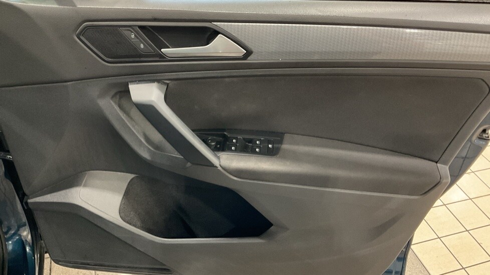 Used Volkswagen Tiguan 2022 for sale - 76745202: Photo 37