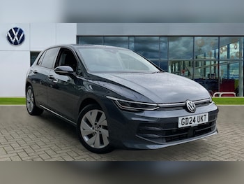 Used Volkswagen Golf 2024 for sale - 75886794: Photo