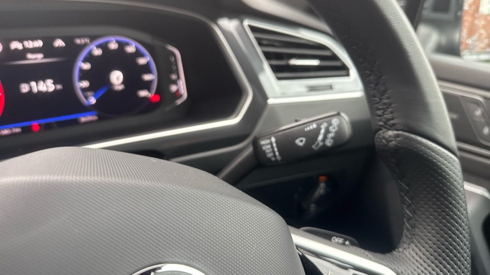 Used Volkswagen Tiguan 2022 for sale - 76766368: Photo 32