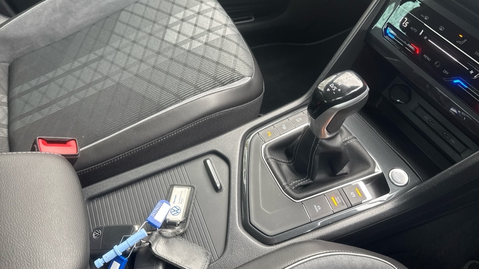 Used Volkswagen Tiguan 2022 for sale - 76766368: Photo 35