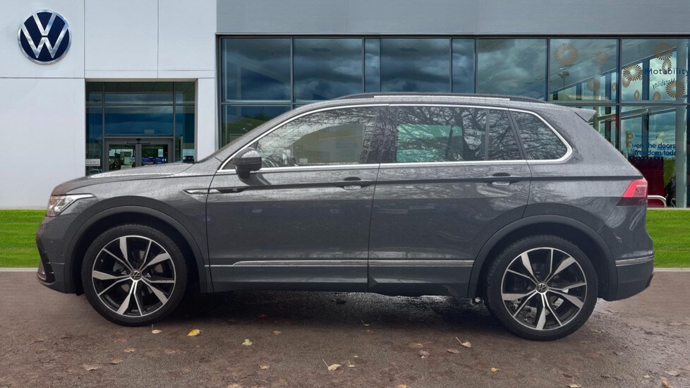 Used Volkswagen Tiguan 2022 for sale - 76766368: Photo 9