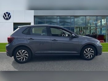 Used Volkswagen Polo 2022 for sale - 76112365: Photo 4
