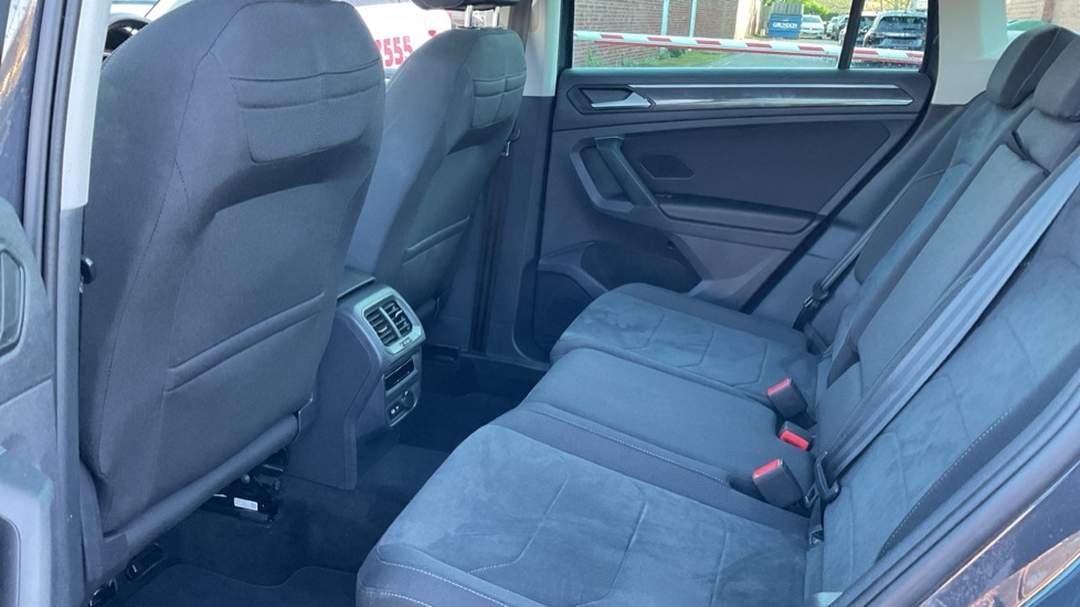 Used Volkswagen Tiguan 2022 for sale - 76773064: Photo 15