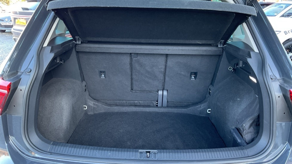 Used Volkswagen Tiguan 2022 for sale - 76773064: Photo 16