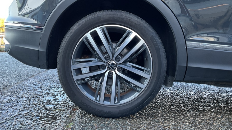 Used Volkswagen Tiguan 2022 for sale - 76773064: Photo 5