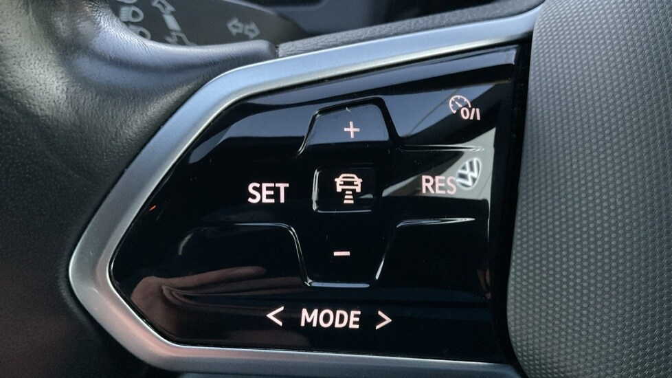 Used Volkswagen ID.3 2022 for sale - 76766347: Photo 31