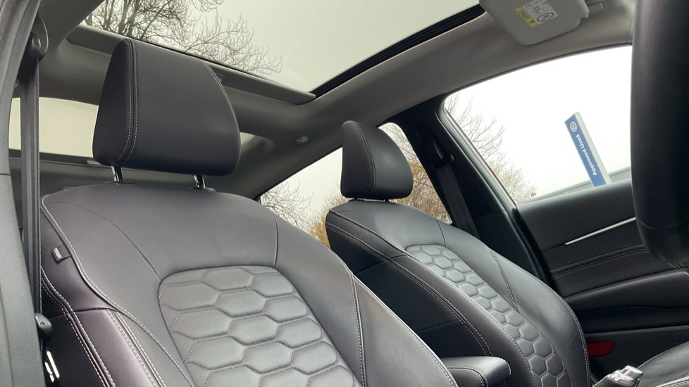 Used Ford Fiesta 2019 for sale - 77036050: Photo 31