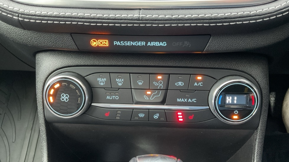 Used Ford Fiesta 2019 for sale - 77036050: Photo 35