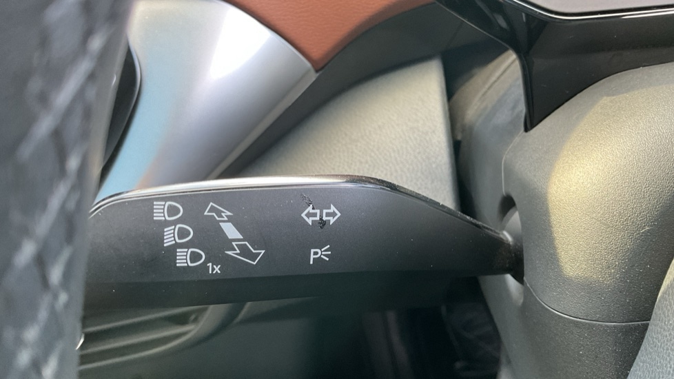 Used Volkswagen ID.4 2021 for sale - 76738145: Photo 33