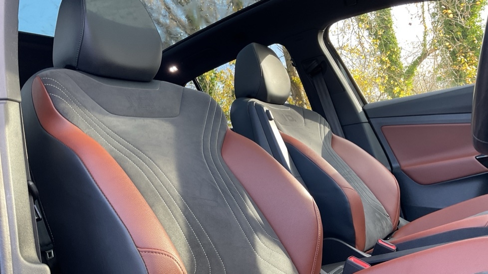 Used Volkswagen ID.4 2021 for sale - 76738145: Photo 38