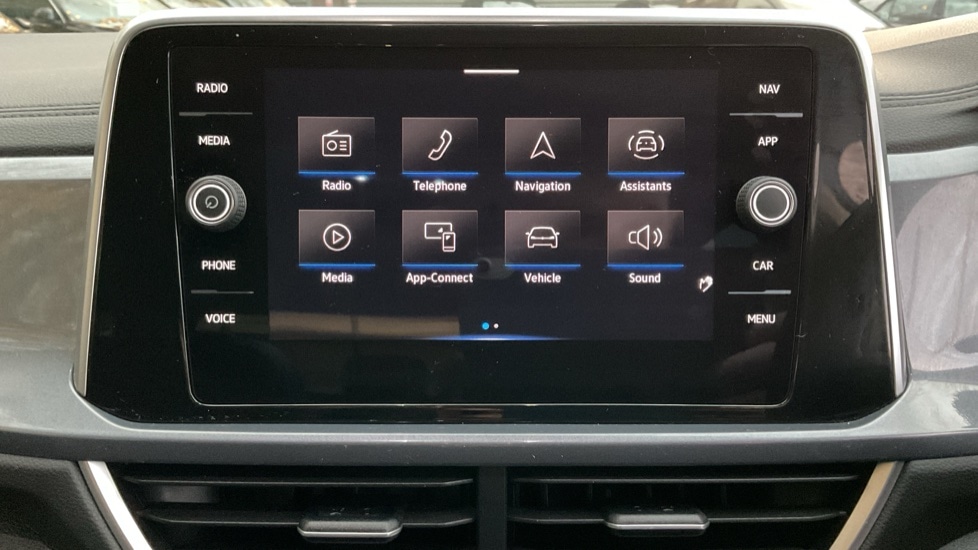 Used Volkswagen T-Roc 2022 for sale - 76635570: Photo 24