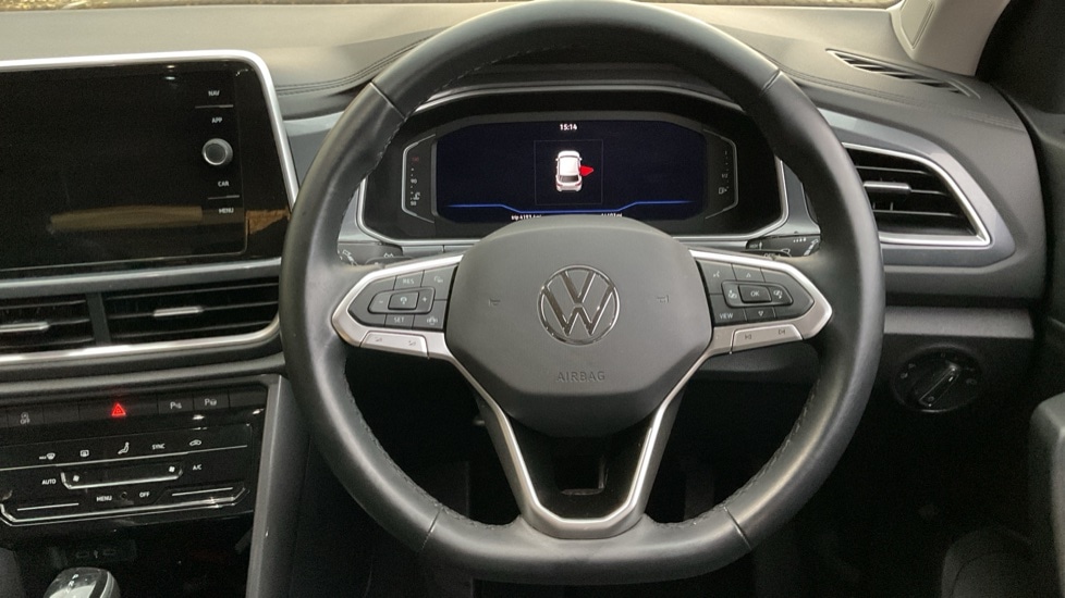 Used Volkswagen T-Roc 2022 for sale - 76635570: Photo 27